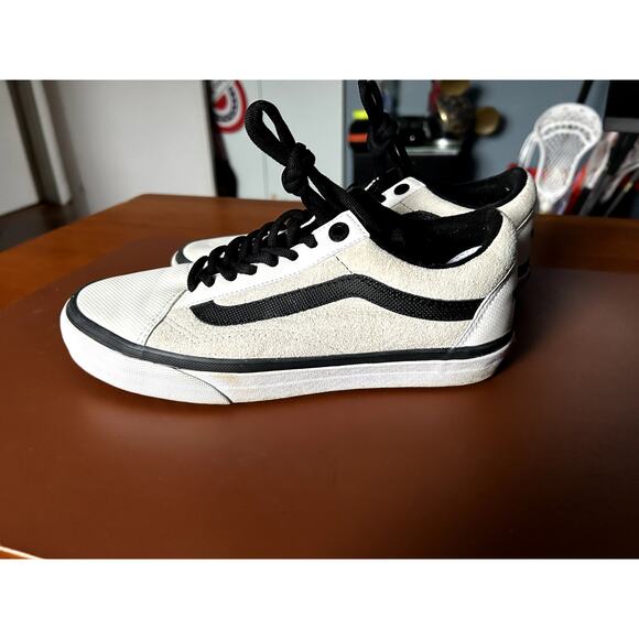 Vans Old Skool MTE x The North Face WHITE/BLACK Size 7 Mens / 8.5 Women’s - Picture 1 of 6